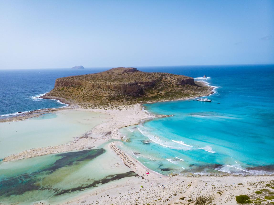 Unde să călătorești în vacanța de vară? 10 destinații de plajă fantastice